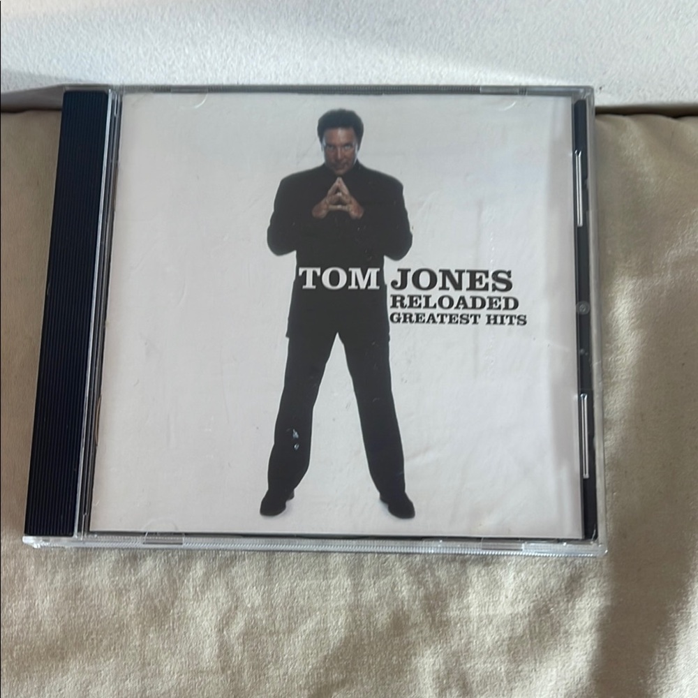 ⭐️ Tom Jones Reloaded Greatest Hits CD 2003 Universal Music Rare Digital Audio